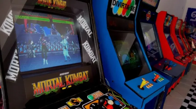 Fliperamas de Boteco: Nostalgia e Saudade dos Anos 90