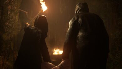 Em meio a uma floresta tomada pelos Serafitas, Abby luta para sobreviver com a ajuda de dois rostos desconhecidos em The Last of Us Part II Remastered.